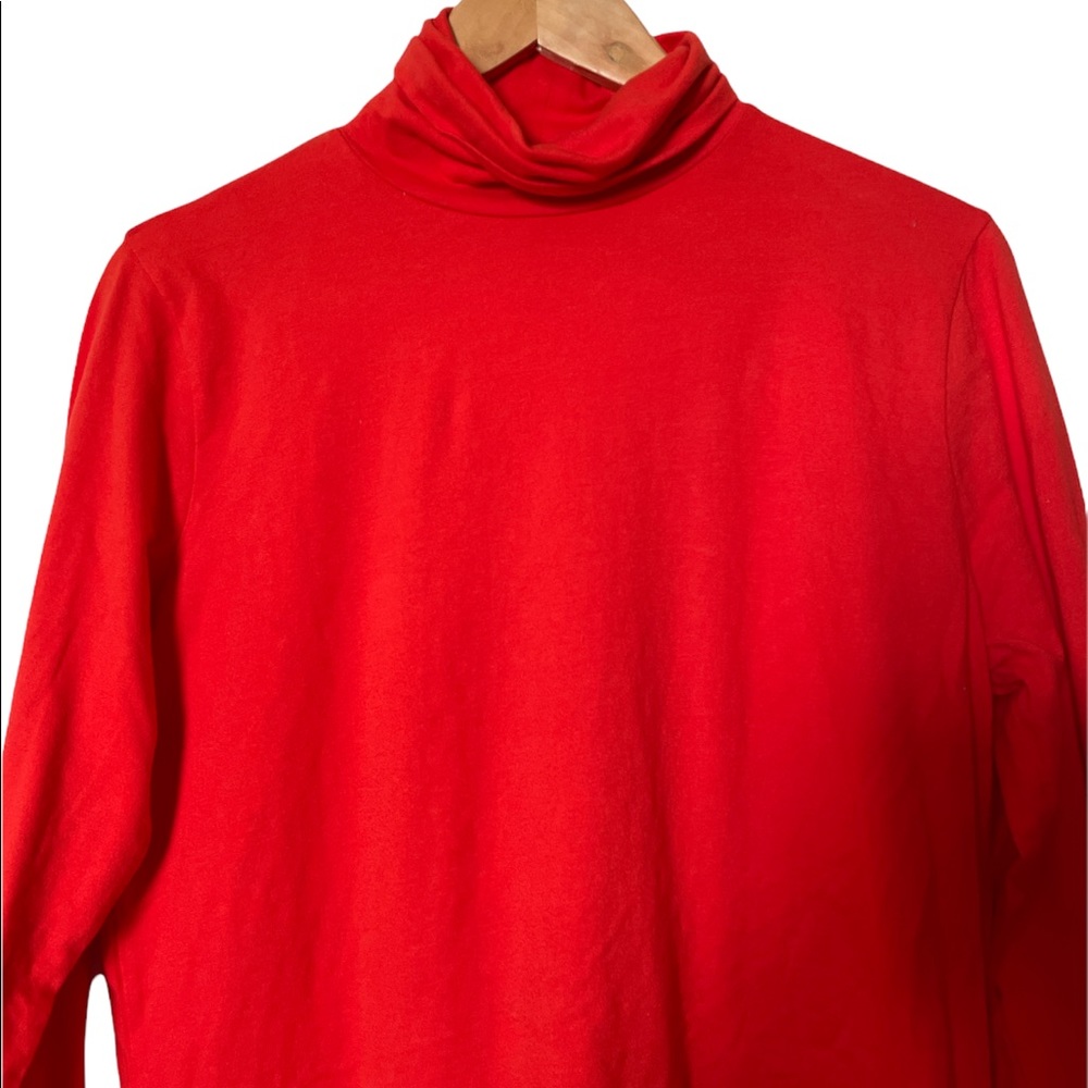 🥳 Cute Bright orange\red turtleneck